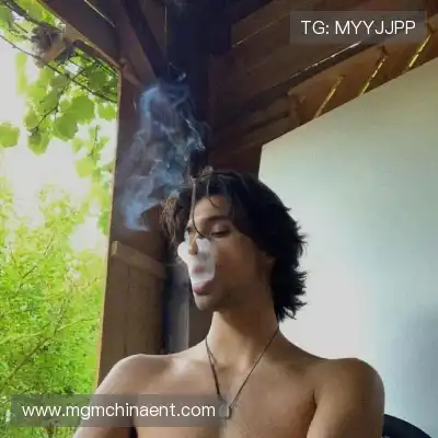 钟印利